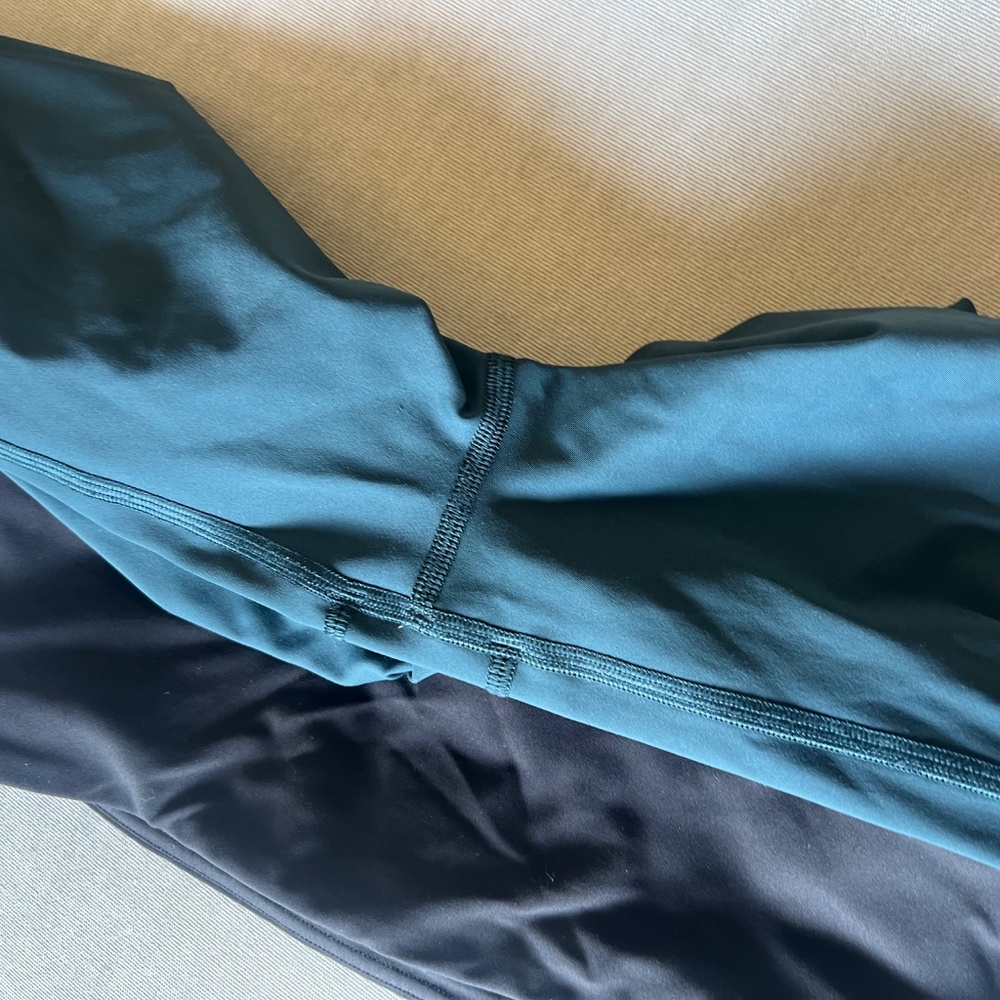 Lululemon Luxtreme Running Capri Sz 6 - Picture 11 of 11